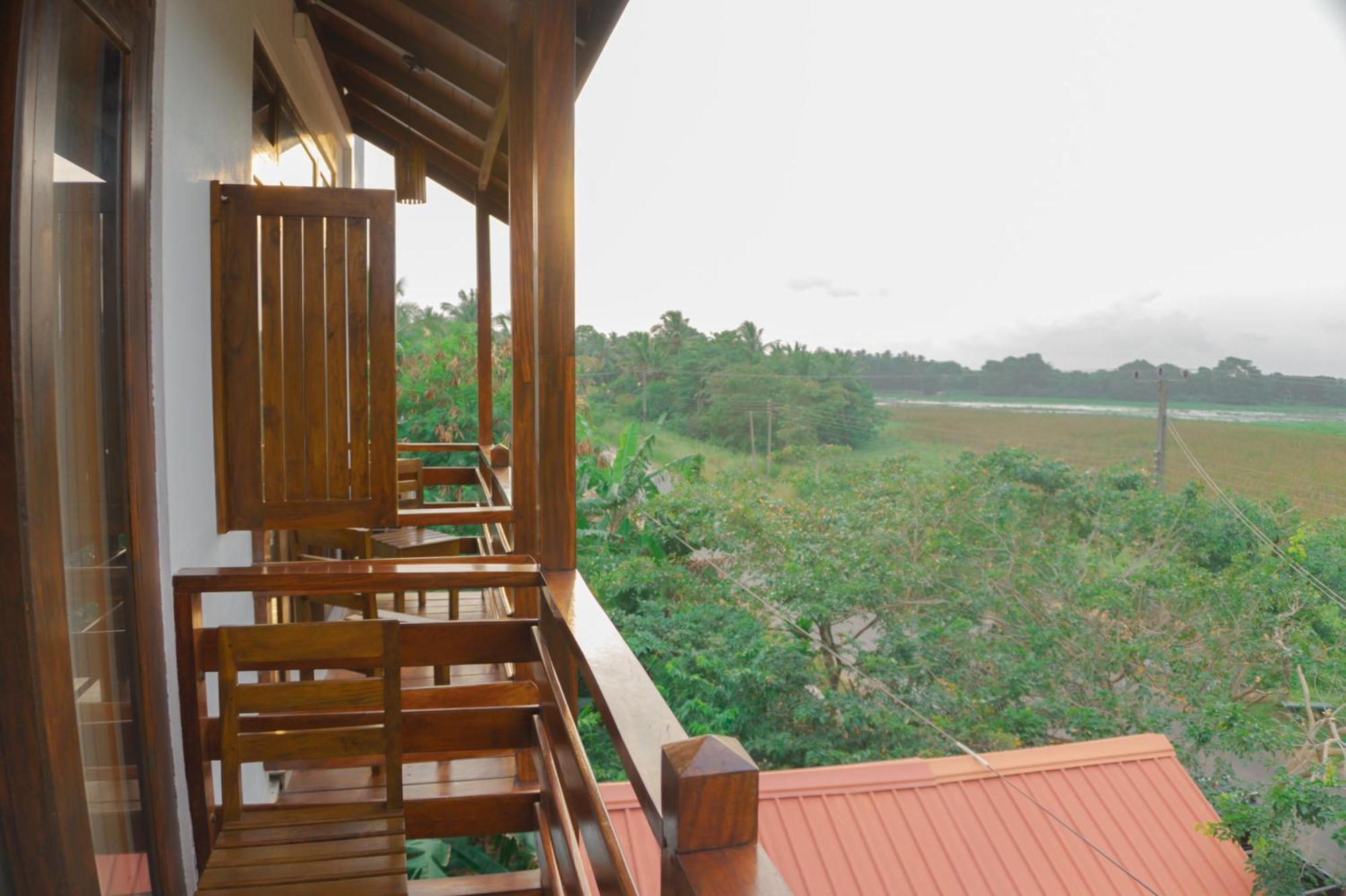 Wilpattu Restaurant & Guest House Pahala Maragahawewa Bagian luar foto