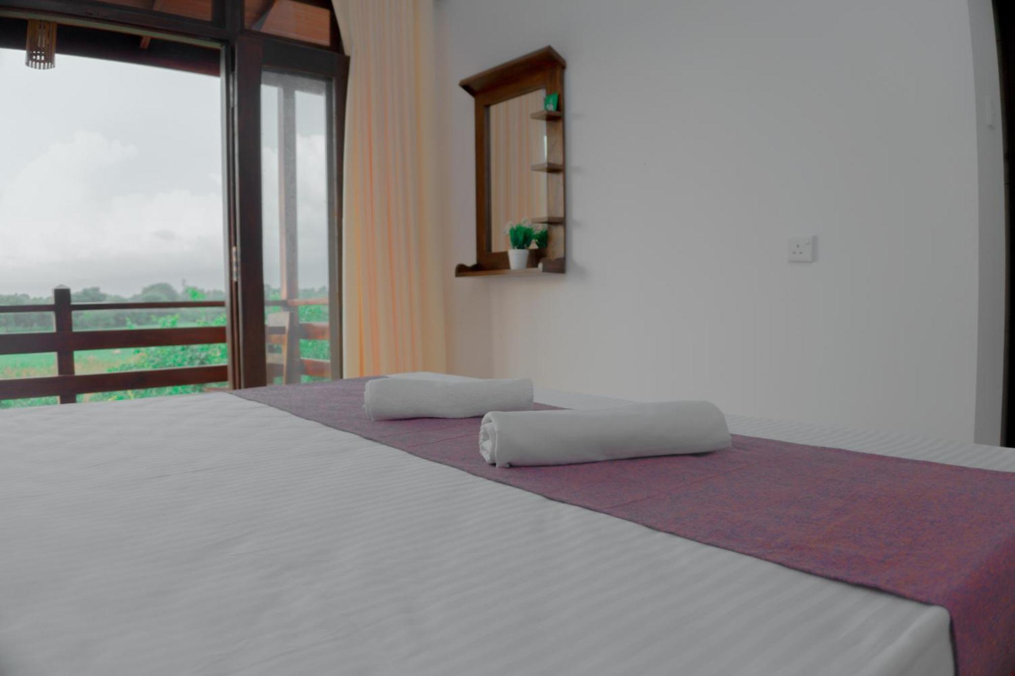 Wilpattu Restaurant & Guest House Pahala Maragahawewa Bagian luar foto