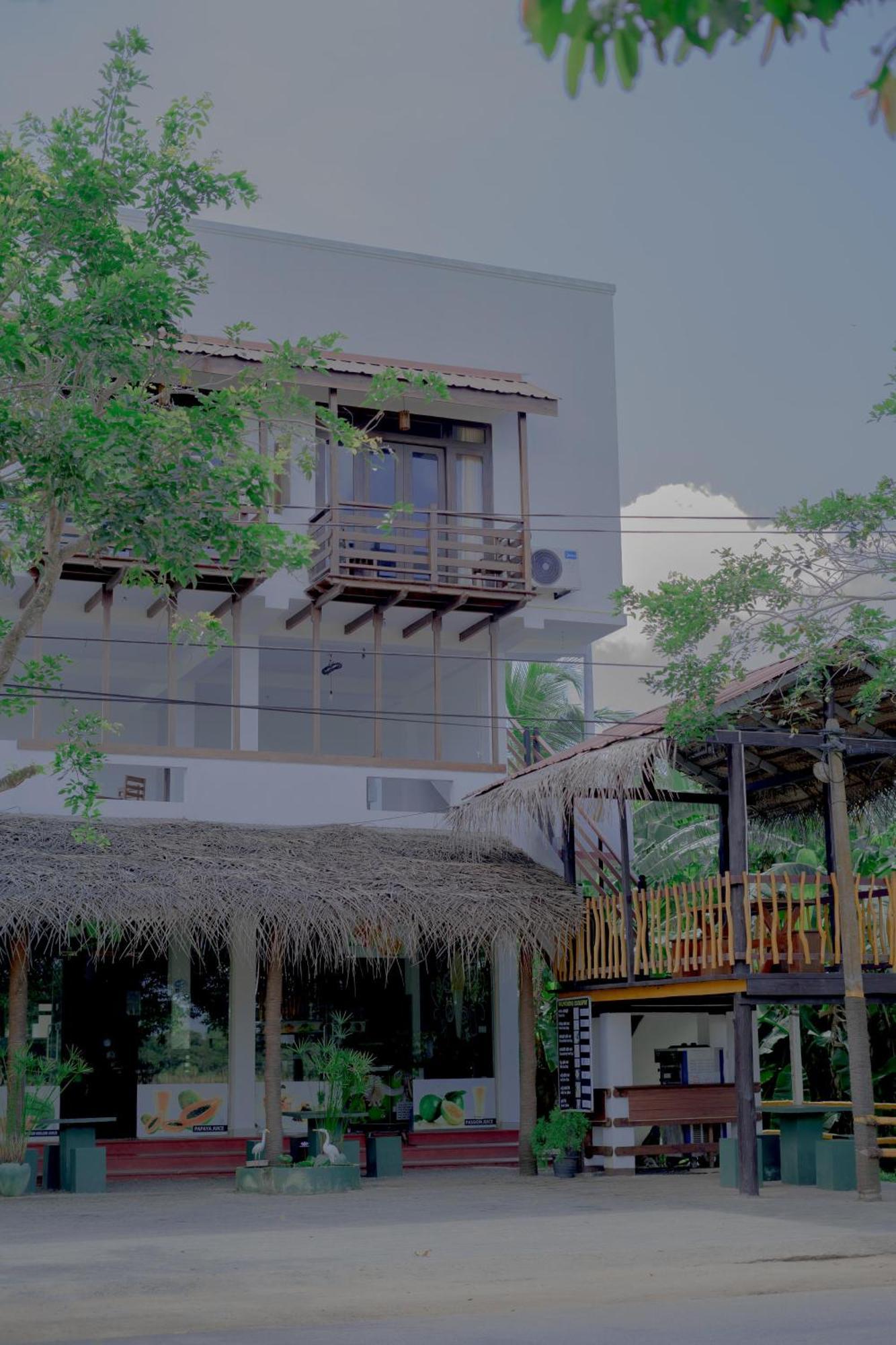 Wilpattu Restaurant & Guest House Pahala Maragahawewa Bagian luar foto