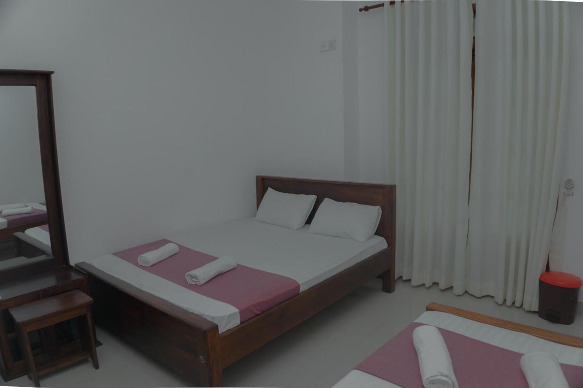 Wilpattu Restaurant & Guest House Pahala Maragahawewa Bagian luar foto