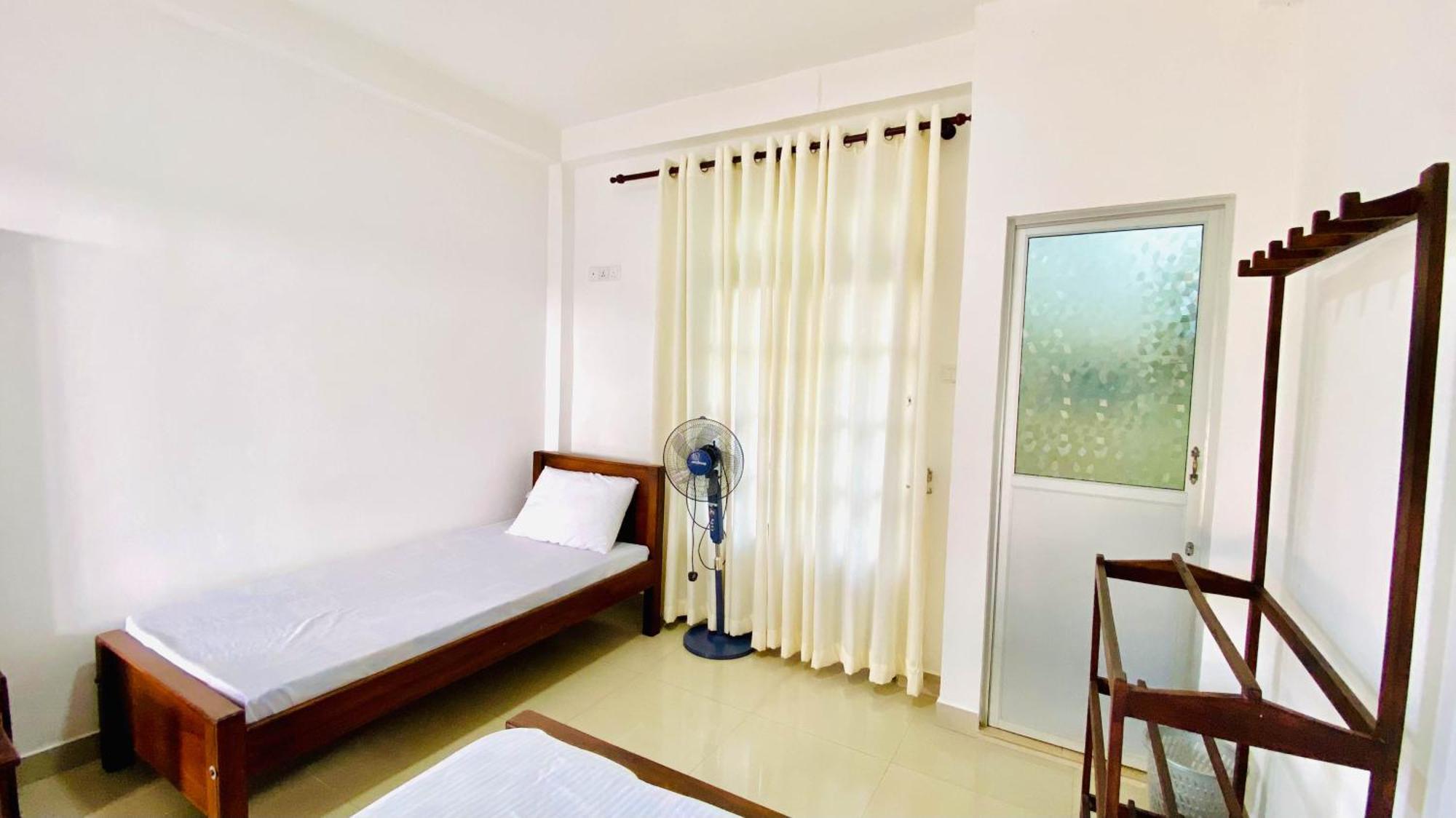 Wilpattu Restaurant & Guest House Pahala Maragahawewa Bagian luar foto